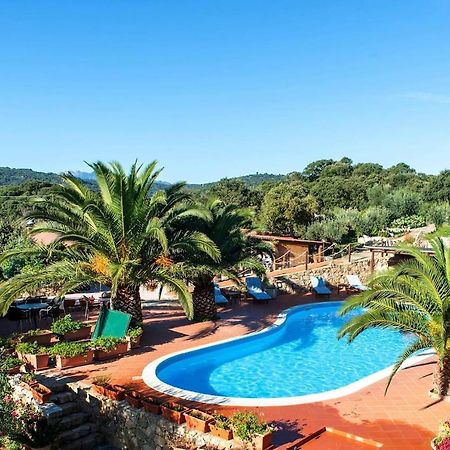 Résidence Villa Smeralda Telti Esterno foto