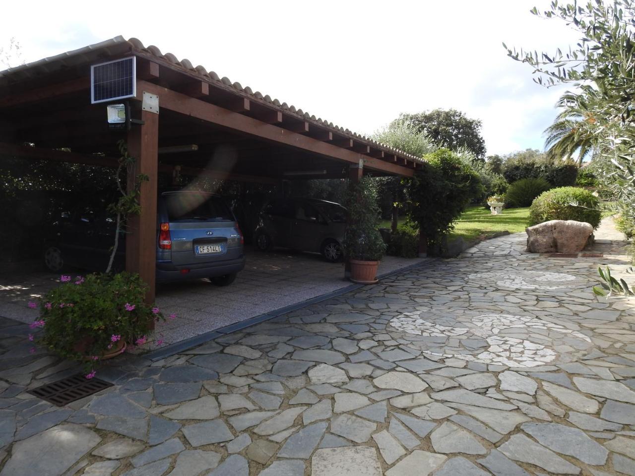 Résidence Villa Smeralda Telti Esterno foto