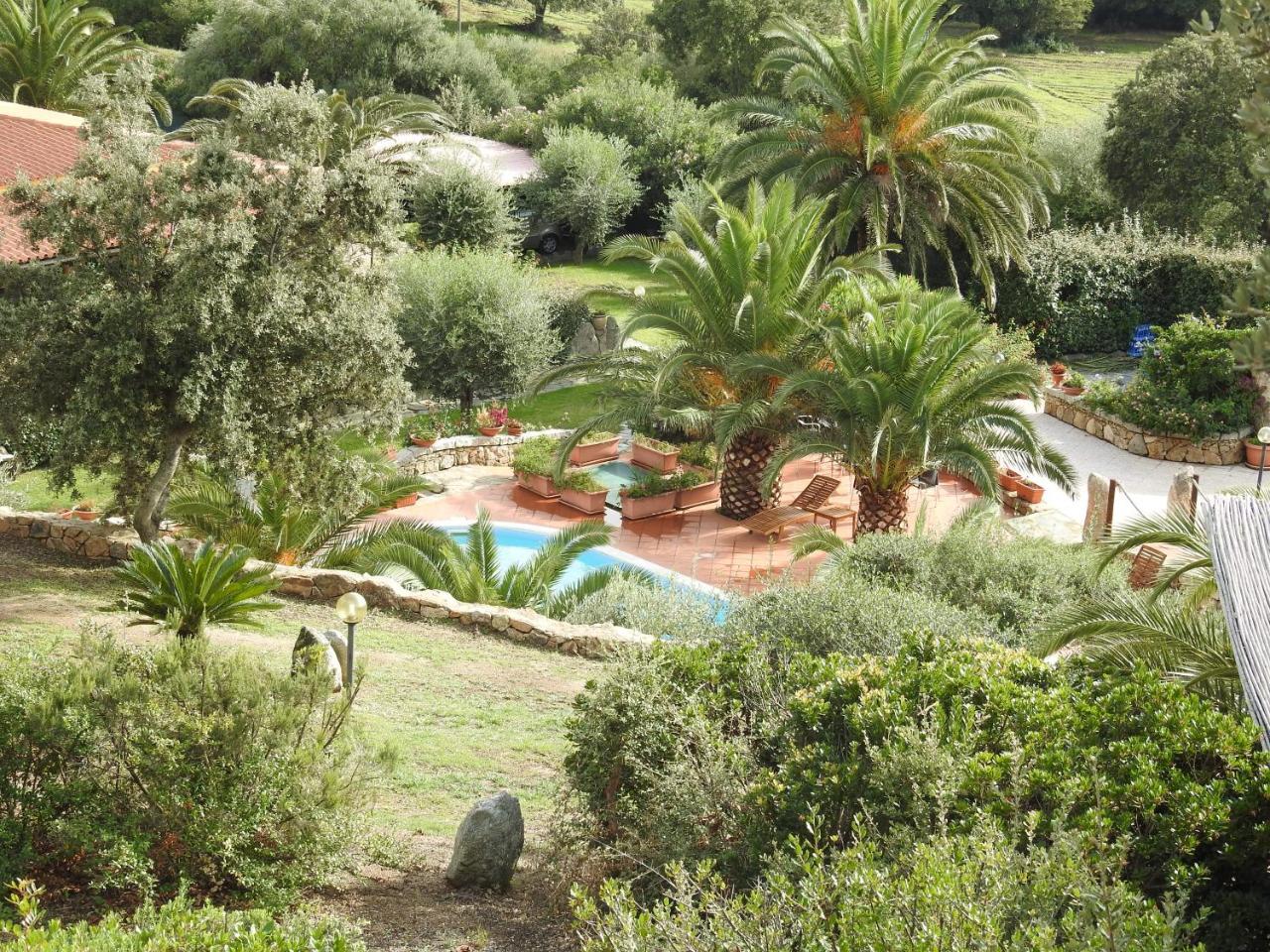 Résidence Villa Smeralda Telti Esterno foto