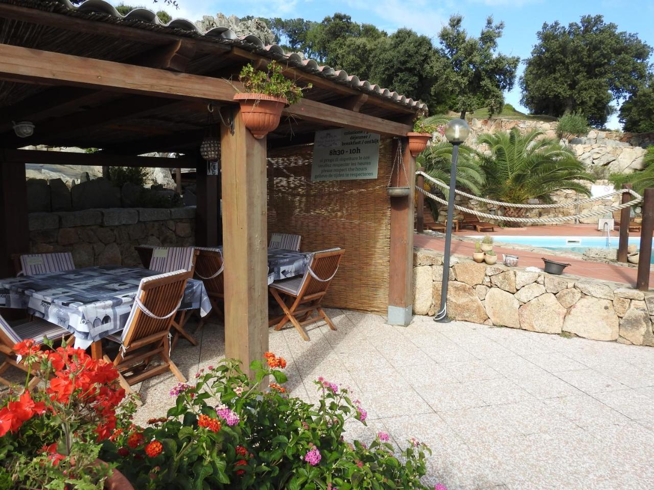 Résidence Villa Smeralda Telti Esterno foto