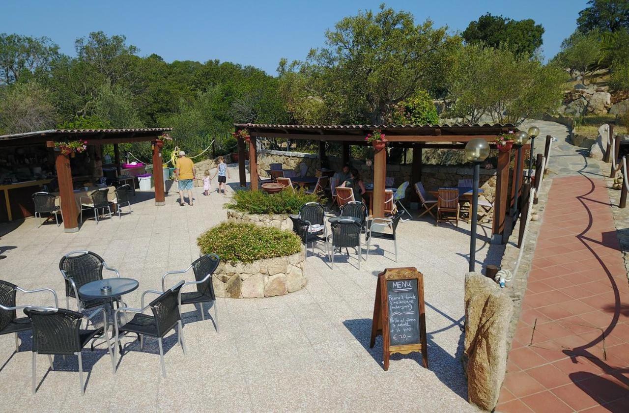 Résidence Villa Smeralda Telti Esterno foto